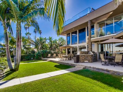 Villa on the Bay | 2BR Bayfront in Mission Beach