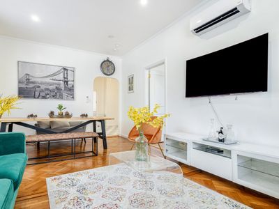 The Brooklyn Haven 6BR|2 Ba | Free Parking