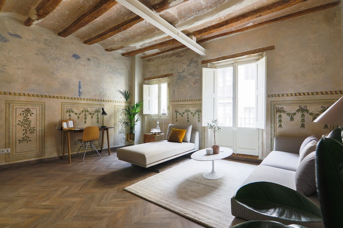 Serviced boutique apartment next to Ramblas gallery image 4