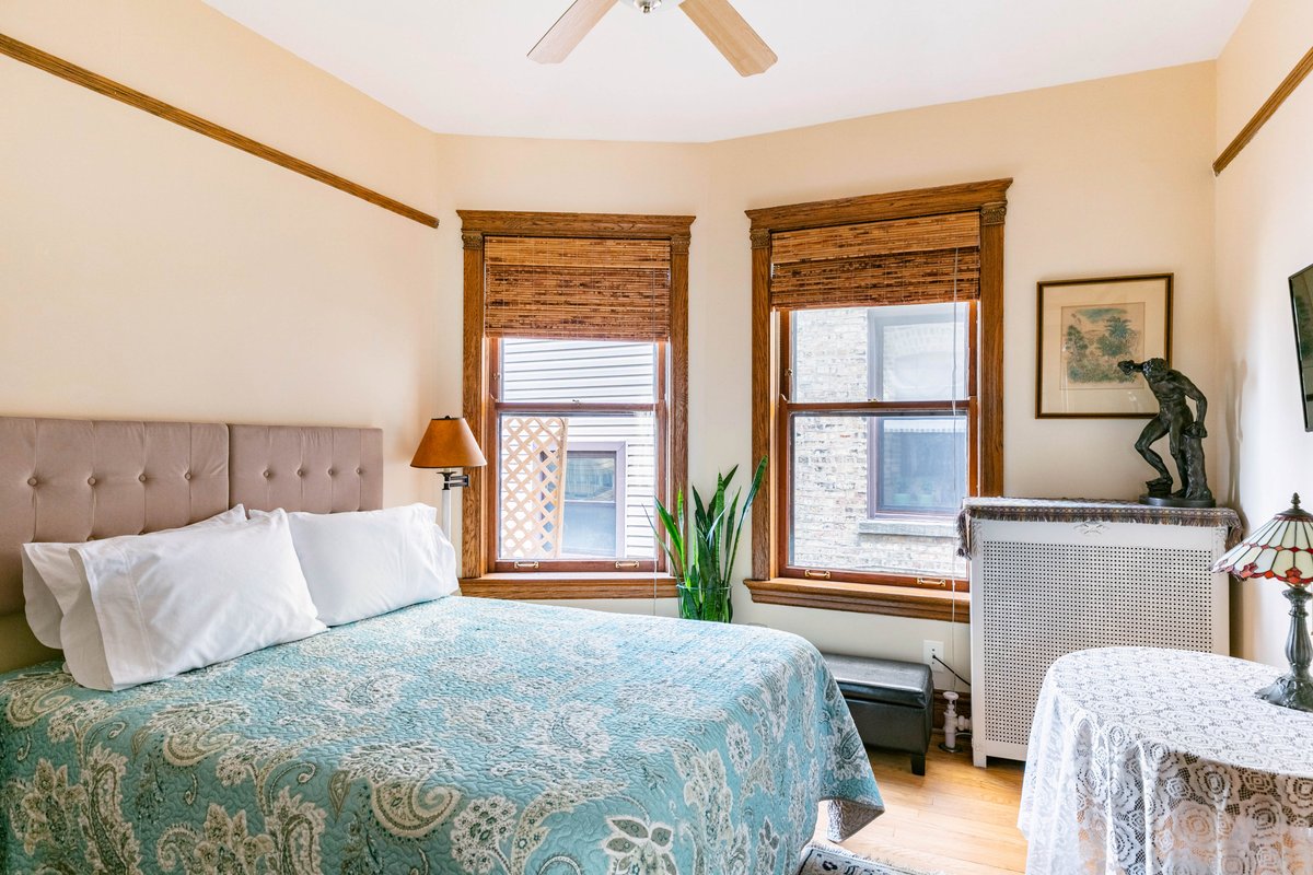 Splendid Quiet Two Bedrooms w/Pvt Bath – Near Lake