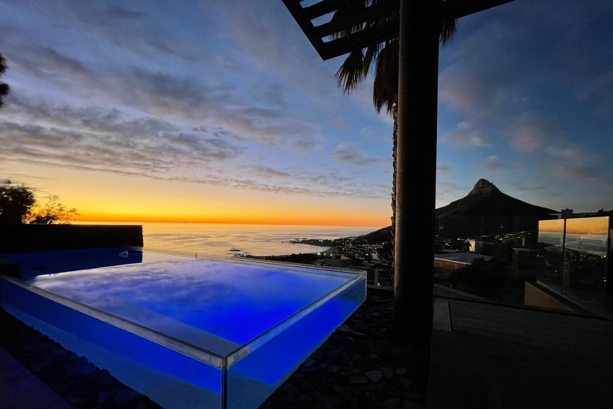 LUXE Camps Bay Aqua Villa Penthouse