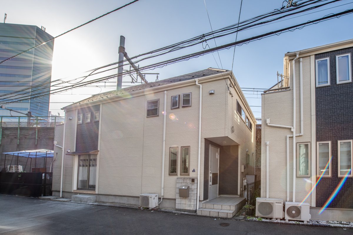 3Brm House in City Center! Perfect for big groups!