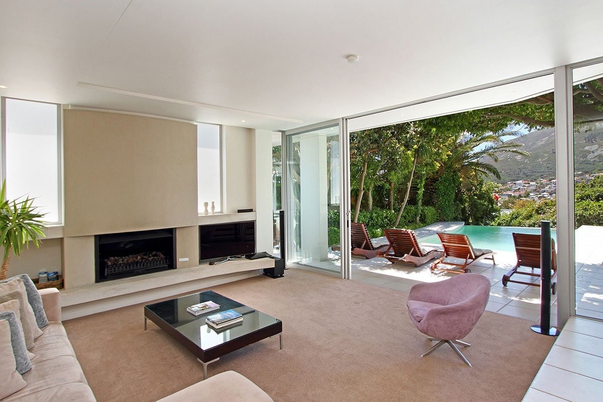 7 Bed Villa close to the beach with 2 pools gallery image 5