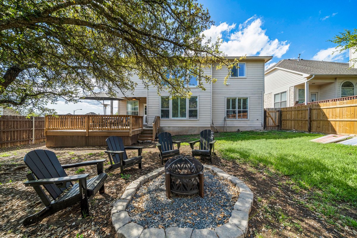 Austin Epic Stay | Yoga Gym | BBQ Yard WiFi Games