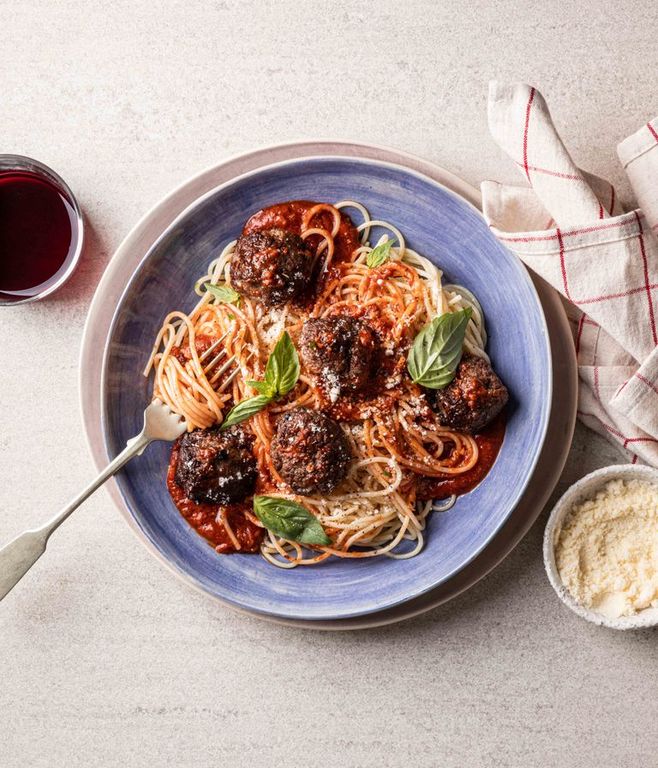 Photo of Classic Spaghetti & Beef Meatballs