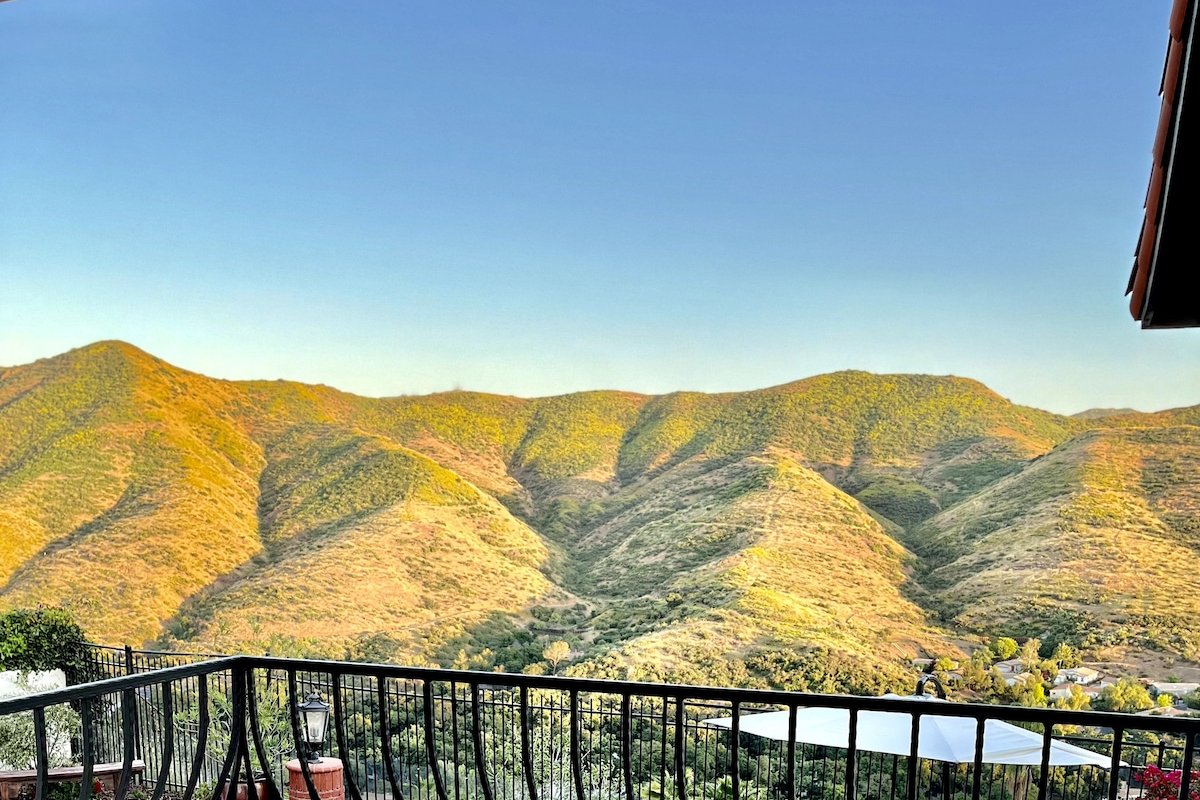 In desirable Westlake location, quiet and views gallery image 3