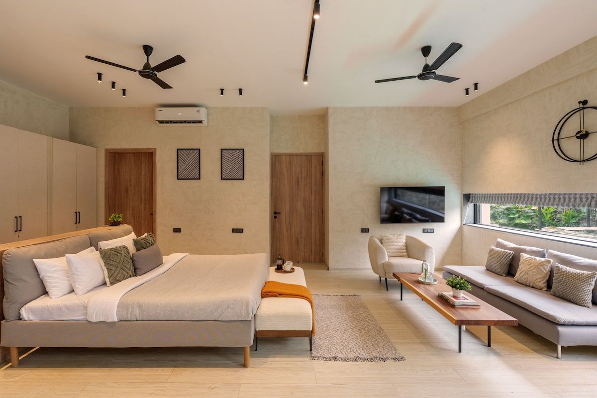 4BHK Cielo House – Luxe Pool & Bonfire gallery image 2