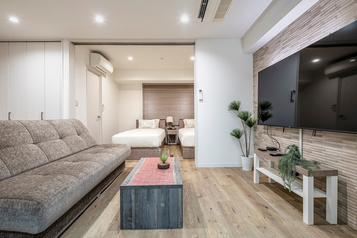 【NC SQUARE】6min to Shinjuku Sta.!Cozy&Spacious#202 gallery image 2