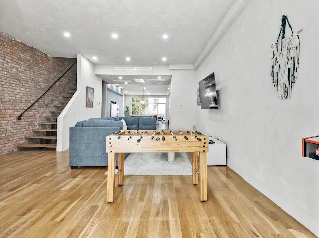 Massive Townhouse/Heart of Brooklyn w Arcade games gallery image 4