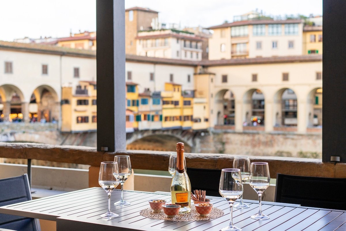 “Terrace on Ponte Vecchio” Dream View gallery image 2