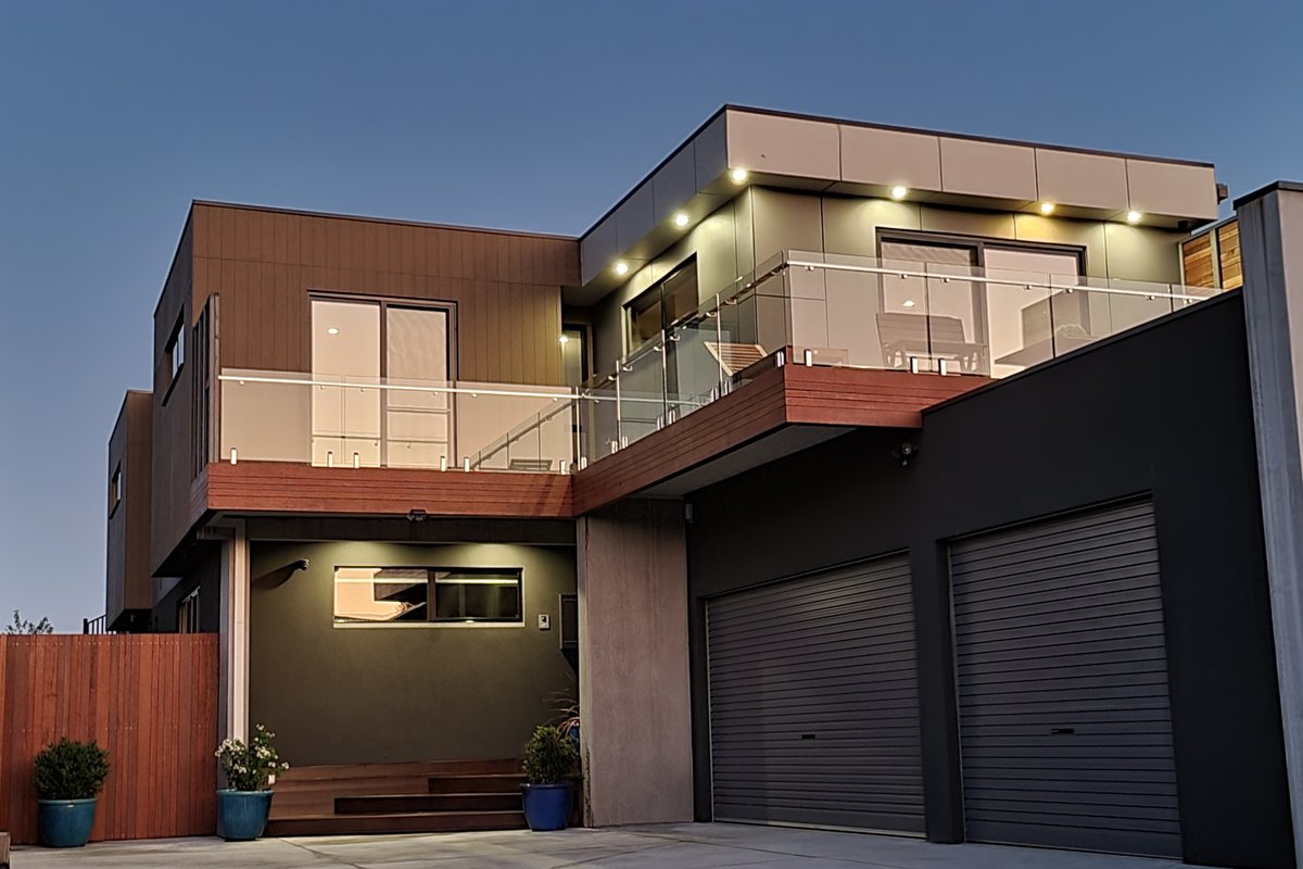 Alogara House, Modern, 6 bedrooms, hot tub & views