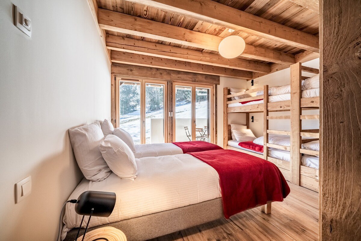 4 Mesanges – Stunning Chalet in Saint Gervais gallery image 2