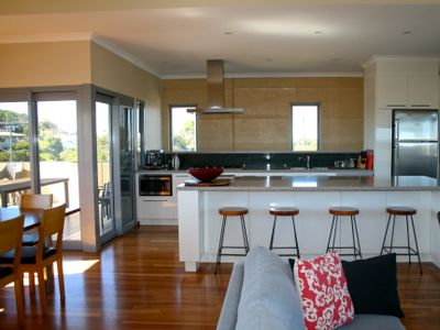 Moore River Escape Guilderton – 360 degree views.