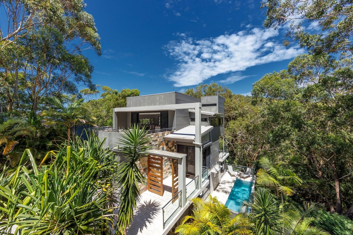 Eagles Nest gallery image 2