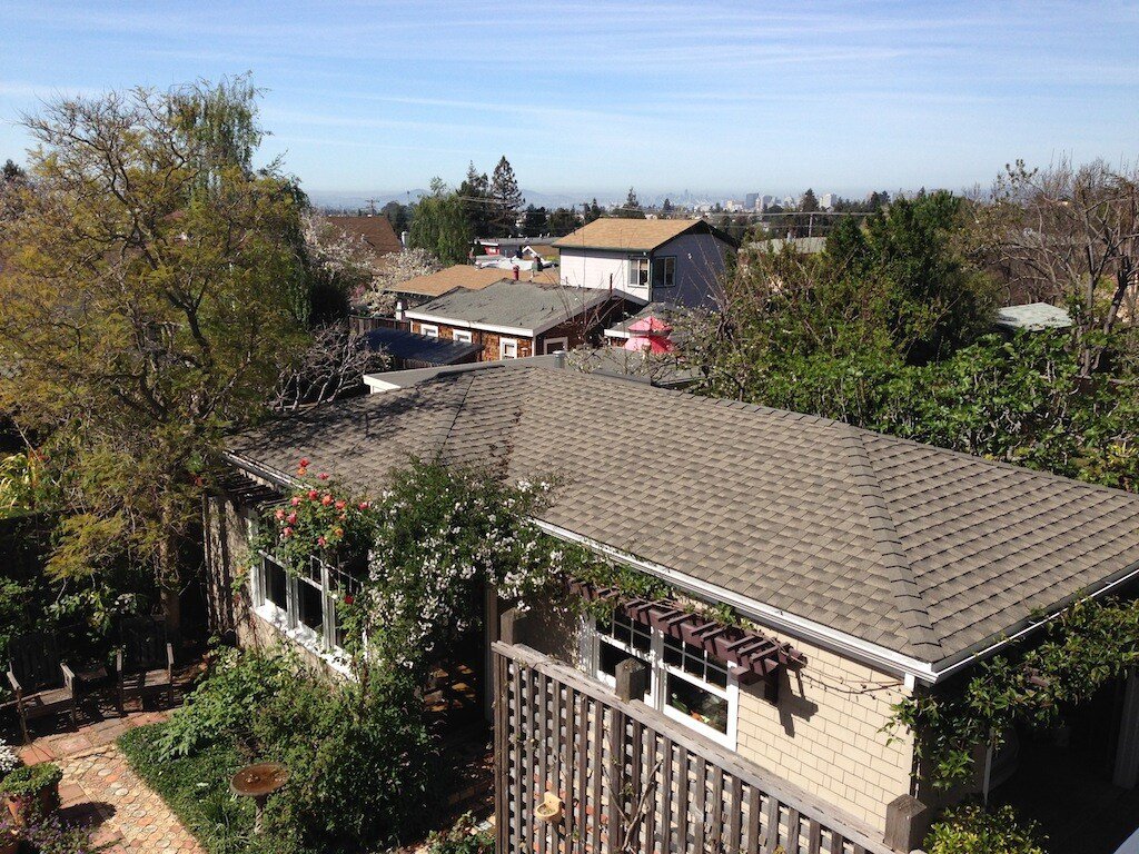 Beautiful sunny craftsman + English garden gallery image 5