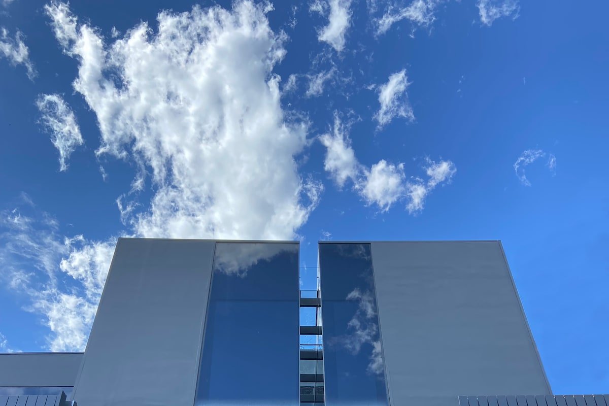 The Black Line House gallery image 3