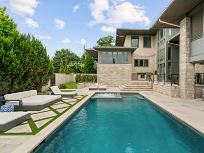Above Nashville Premiere | Pool&Spa | 12 South | G