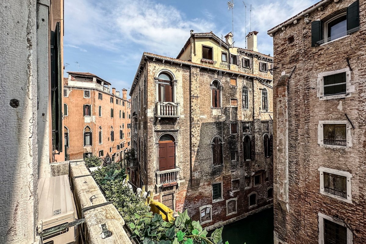 Luxury apartment near Rialto bridge, Venezia gallery image 4