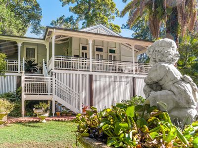Spacious Tropical Tranquillity House Byron Bay