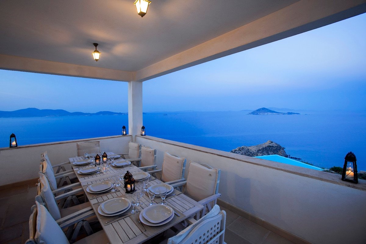 Sea View Villa in Patmos with pool gallery image 4
