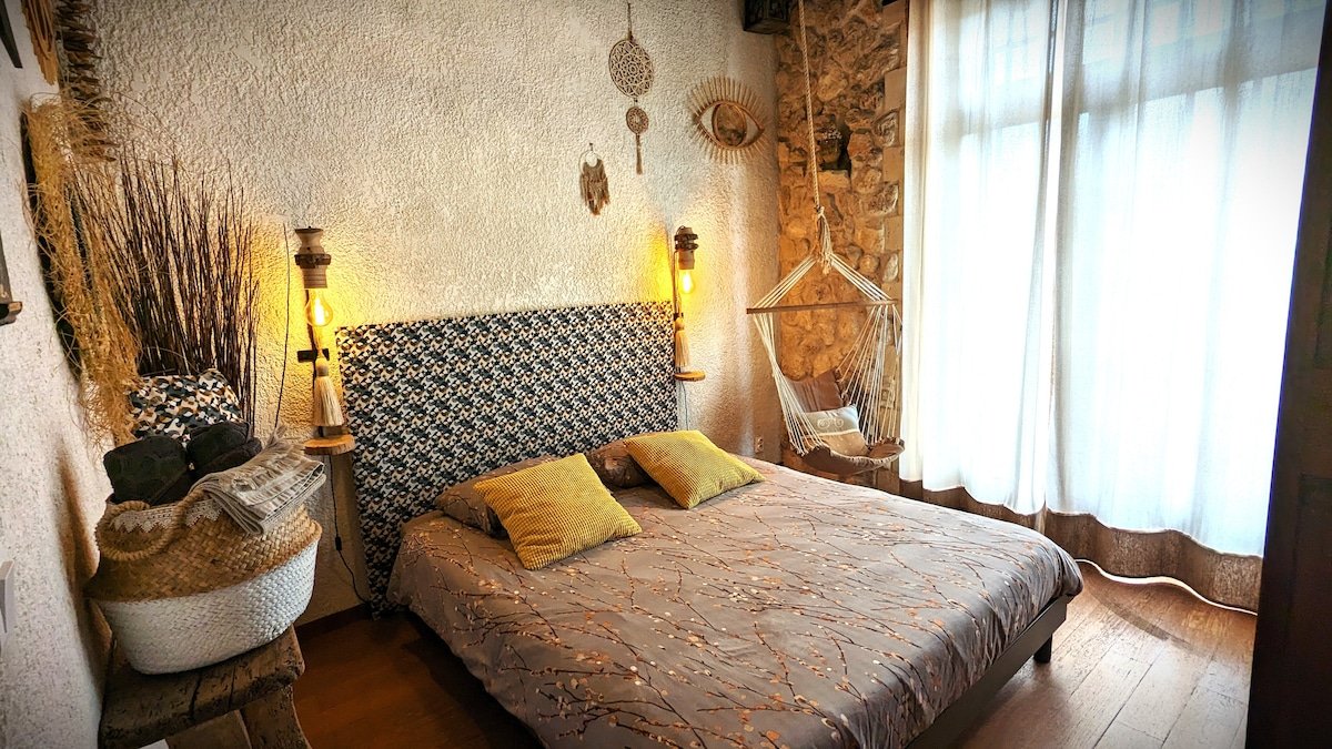 Beautiful house near Bordeaux and the coast 4* gallery image 3