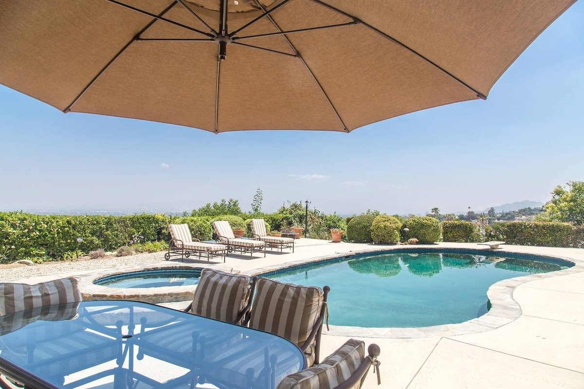 Amazing View-Pool-Spa Home Near Universal Studios gallery image 2
