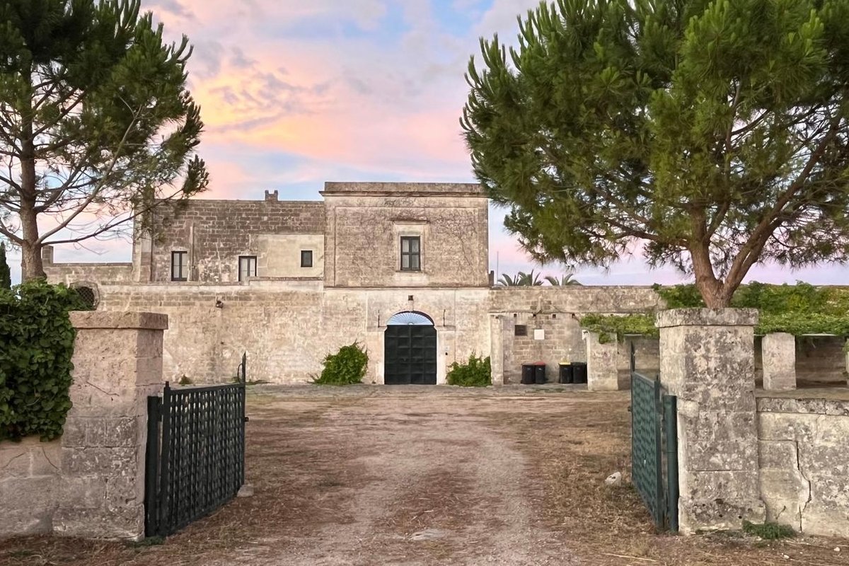 Masseria with pool, ideal for kids, close to beach