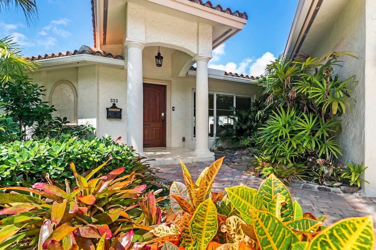 LAS OLAS !! WATERFRONT MANSION gallery image 5