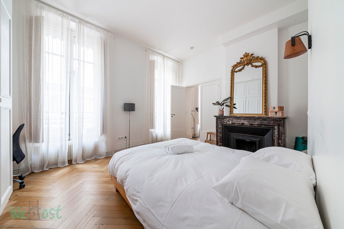 Apartment 130sqm 3 bedrooms, 6 pax, quais du Rhône gallery image 5