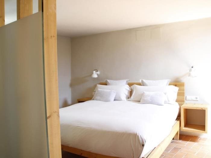 House Castell Peratallada gallery image 5