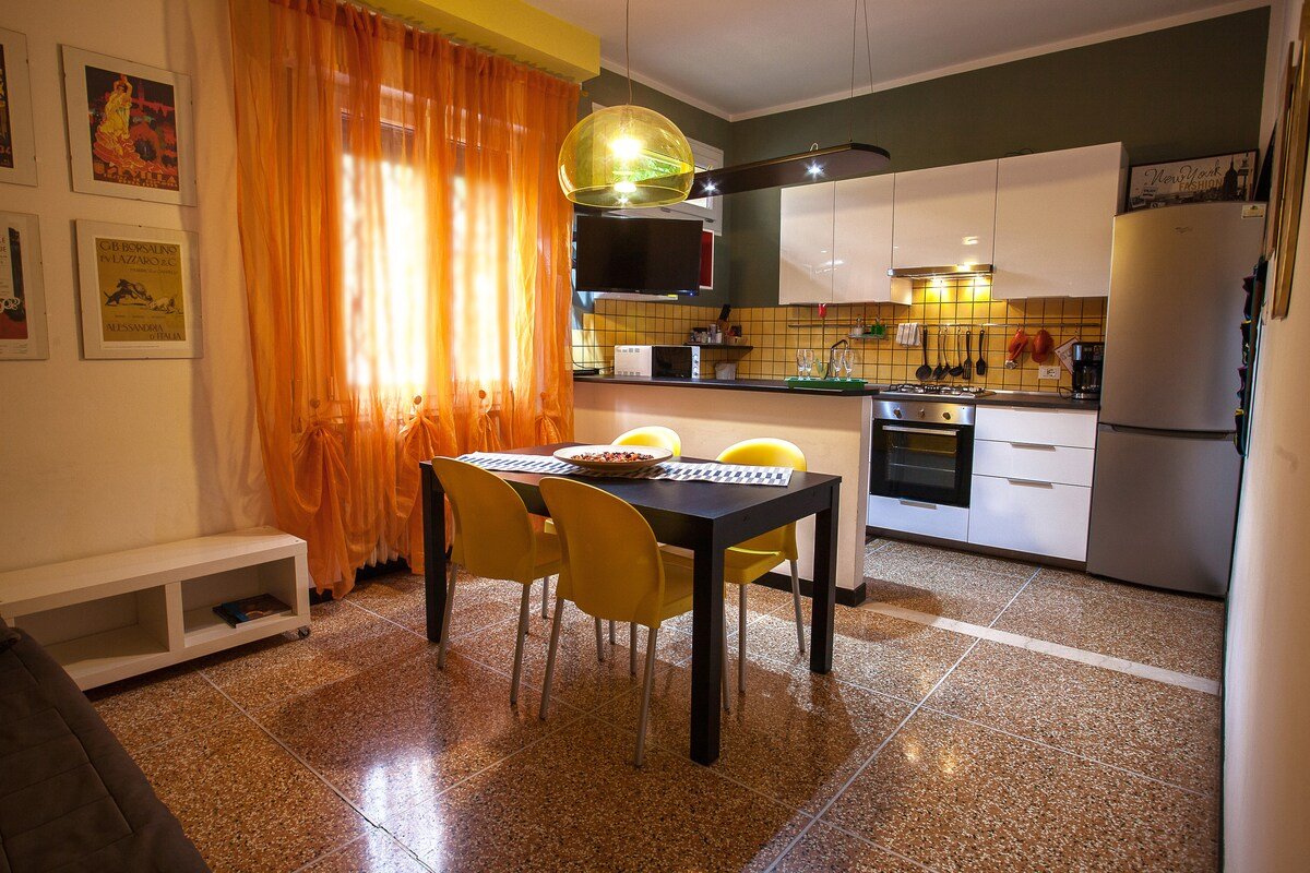 HAPPY HOME BO Fair Free Parking * * gallery image 4