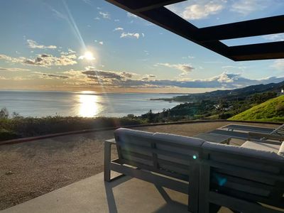 Panoramic Ocean Views, Designer MCM House + Studio