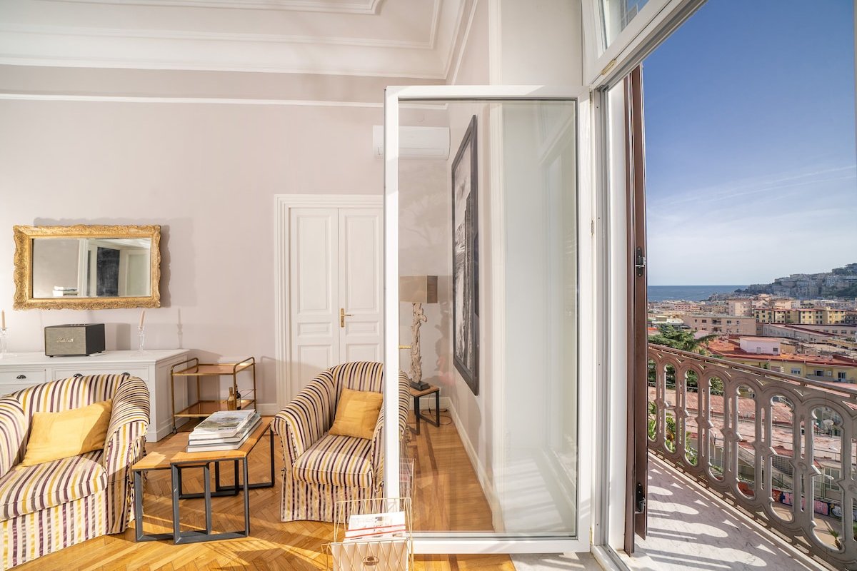 Casa incantevole, elegante, panoramica, centrale gallery image 2