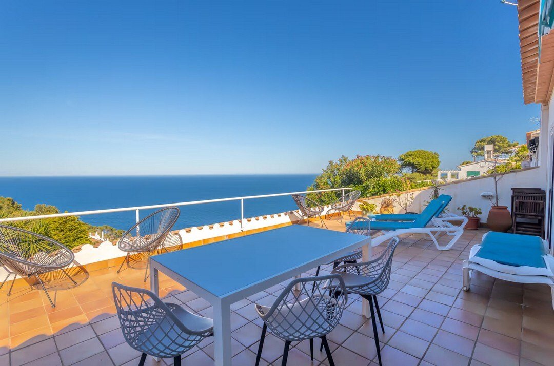 “La Terrasse de la mer 8” Piscine-Parking-BBQ-Wifi gallery image 4