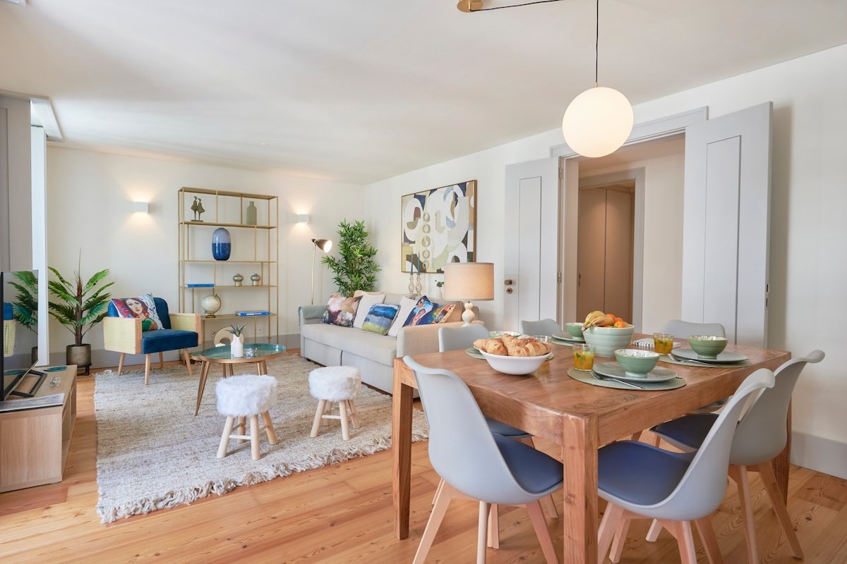 NEW!! Golden apt in Prime Location-2BR_2WC_AC_lift gallery image 2