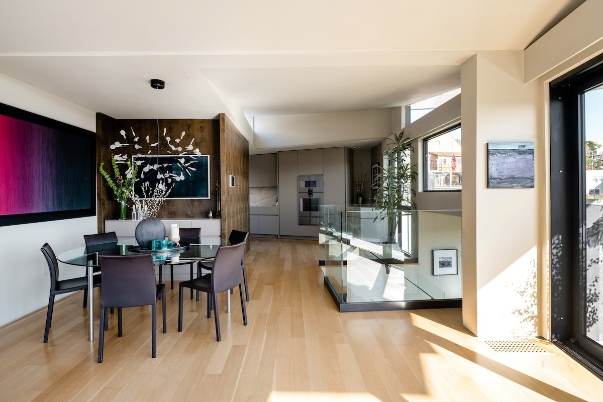 Modern Castro View Home