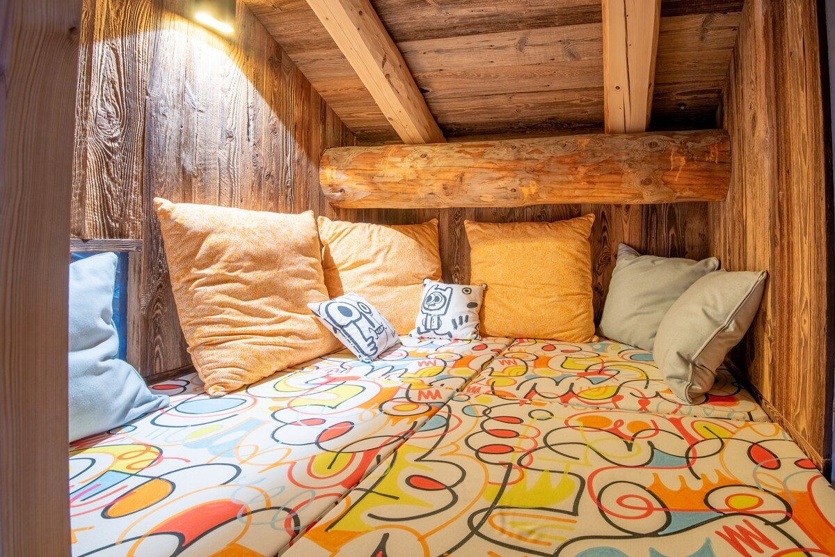 Lodge Les Murailles – Luxury Unique Alpin Chalet gallery image 4