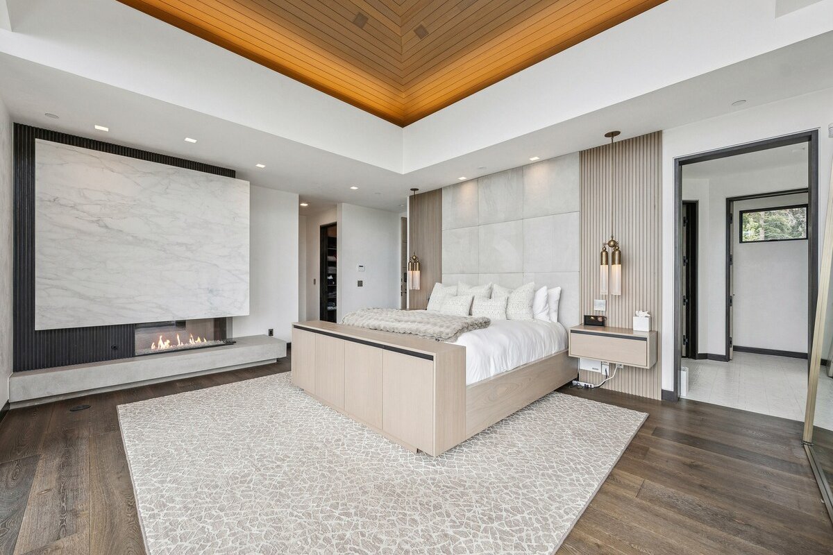 Mountainhead: Rare Ski, Pool, Bowling, Basketball gallery image 5