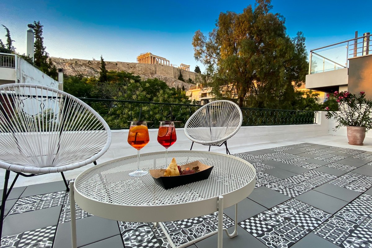 Acropolis slow living apt under the Parthenon