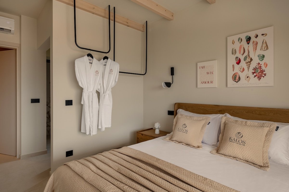 Kalos The Project / Villa Elpis gallery image 5