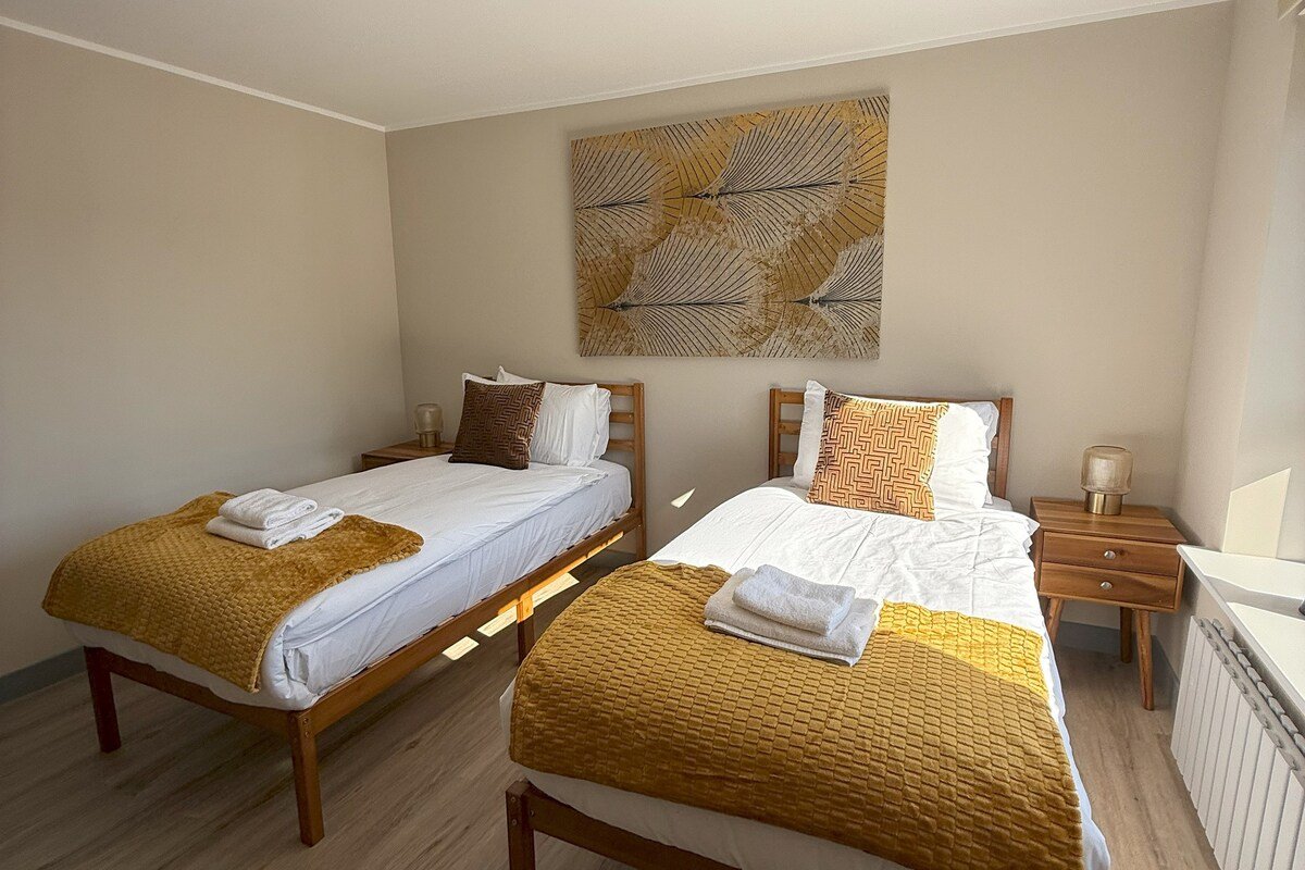 Holyrood Hidden Gem-City Centre 4-Bedrooms gallery image 5