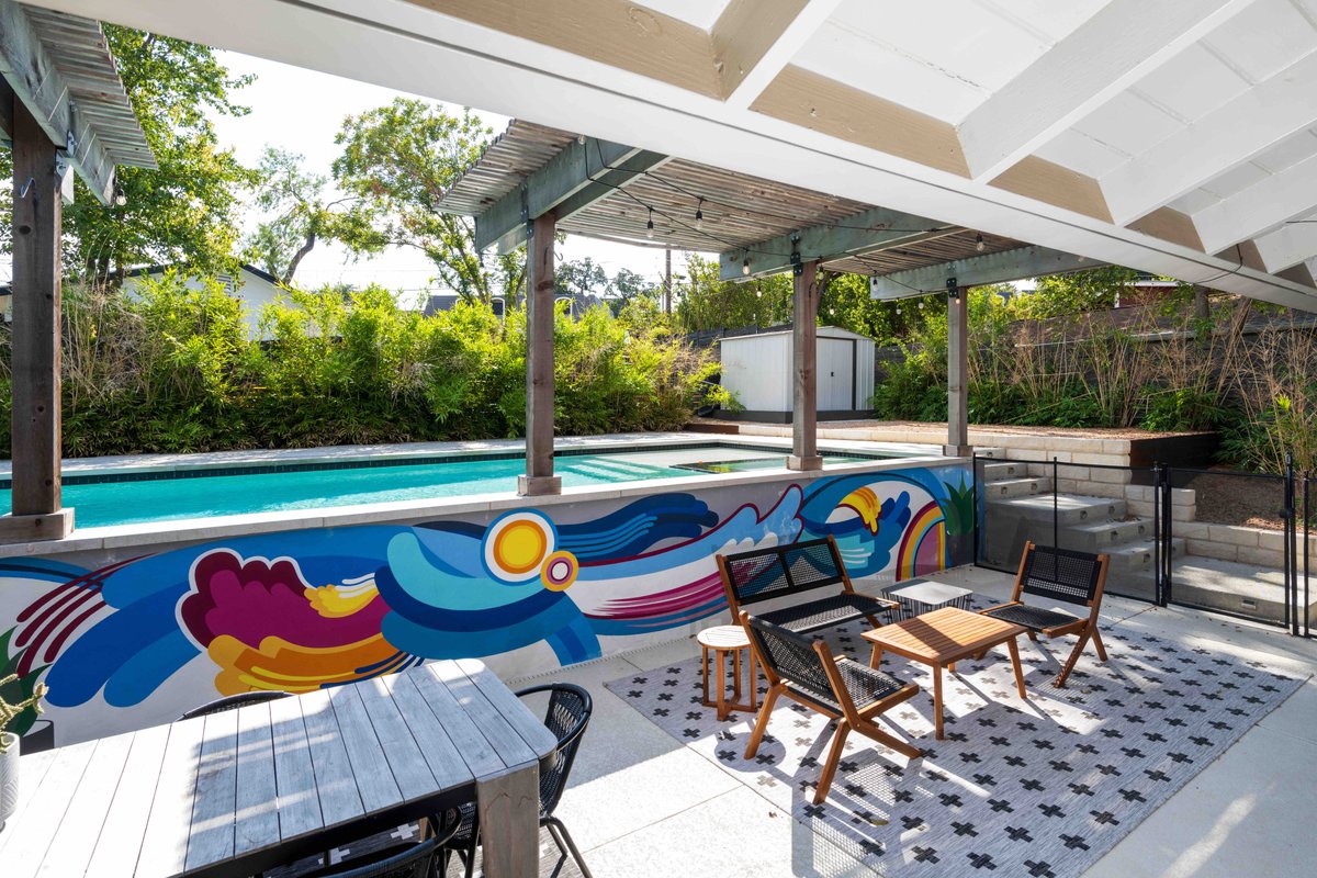 SoCo Oasis | Pool + Hot Tub | Heart of ATX