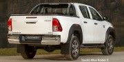 TOYOTA HILUX BEV 4X4 A/T P/U D/C - 17 thumb
