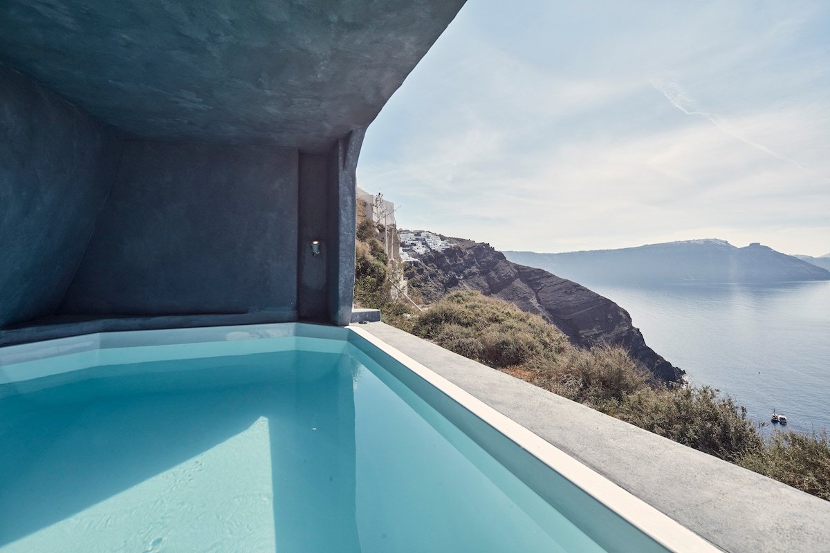 Secret Escape Villa, caldera View & pool gallery image 2