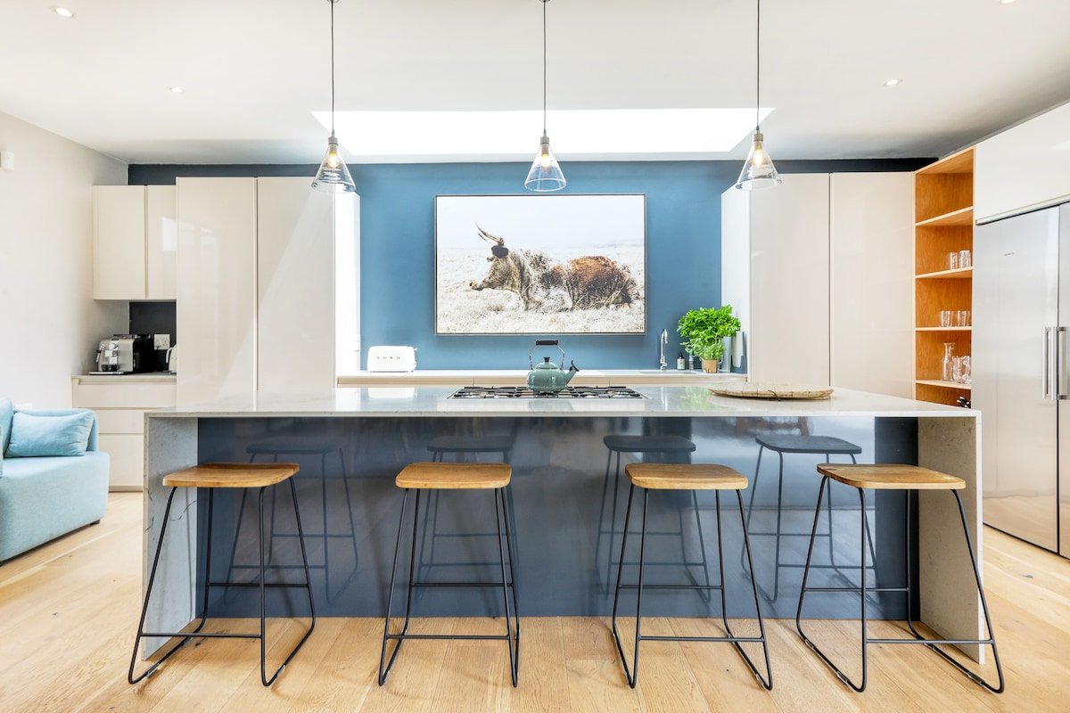 Charming 4-Bedroom Family Home gallery image 5