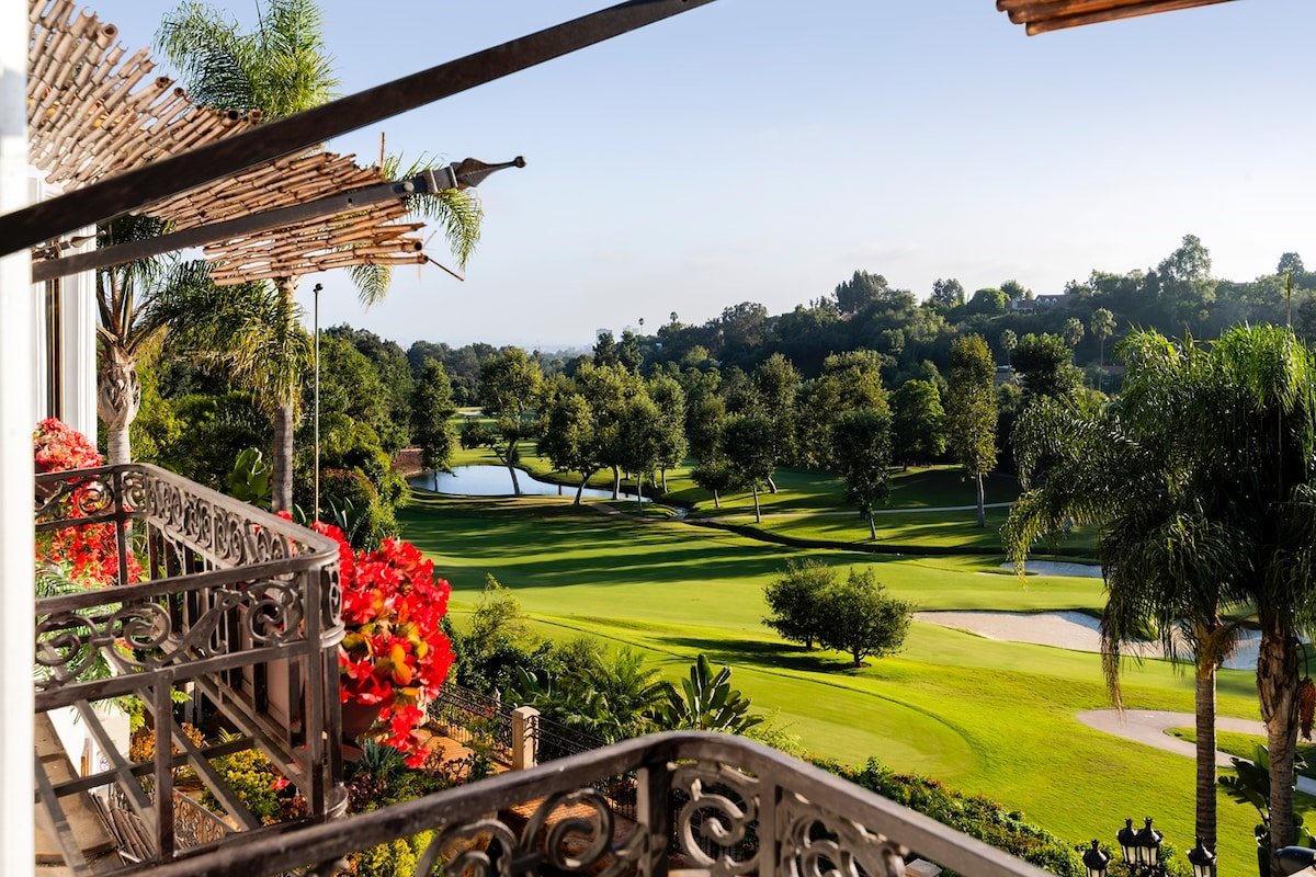 Bel Air Luxury Villa View & Pool Los Angeles gallery image 4