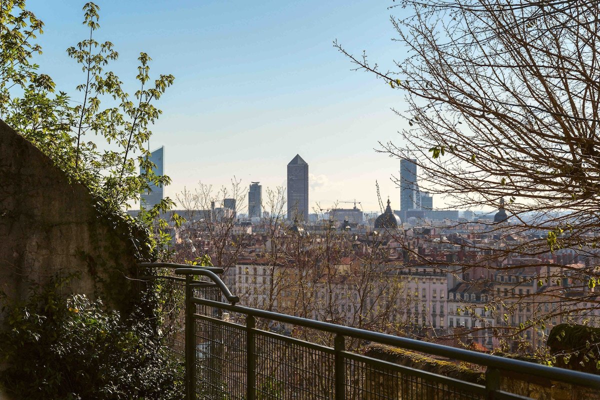 Spacieux duplex jardin & vue sur le vieux-Lyon gallery image 3