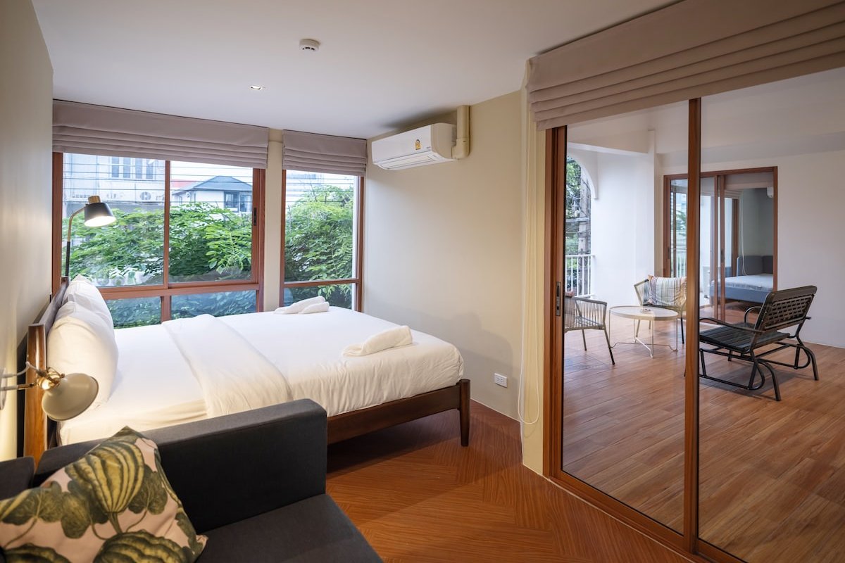 Bedtime Storeys near ICON SIAM: Baan Chareonrat gallery image 3