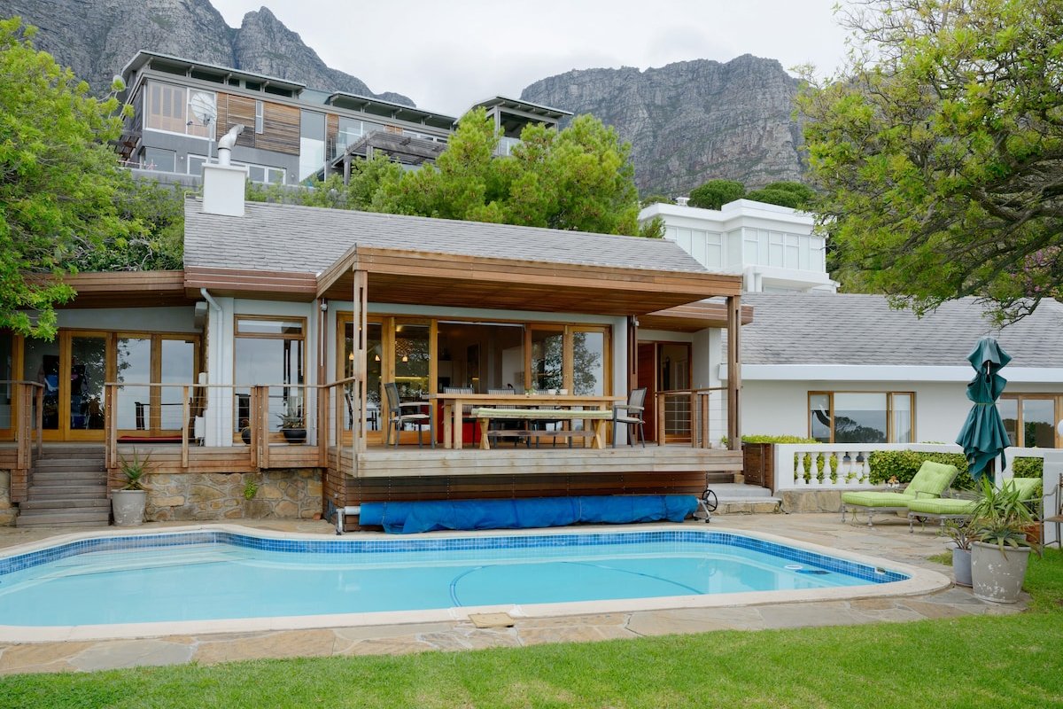 17 Woodford Avenue gallery image 3