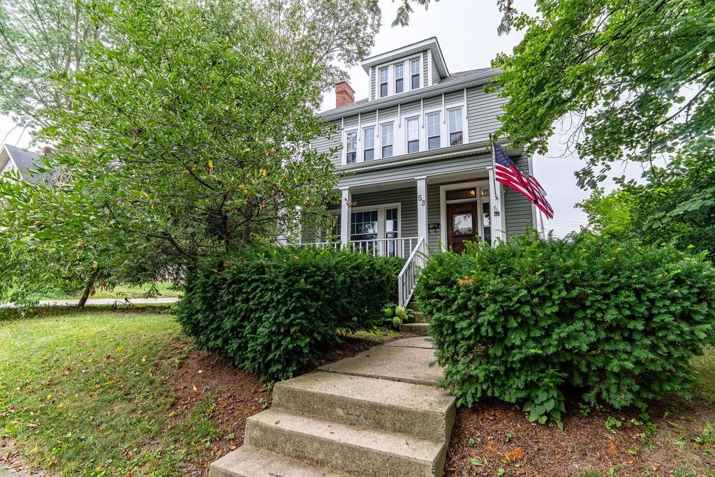 Clintonville Comfort and Class gallery image 2